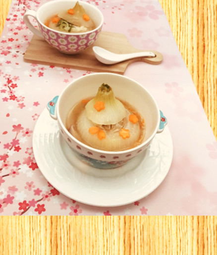新玉ねぎ丸ごとカップの簡単中華スープ の画像