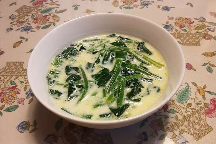 夜食に簡単 ほうれん草のミルクスープ レシピ 作り方 By Simplemeal クックパッド 簡単おいしいみんなのレシピが371万品