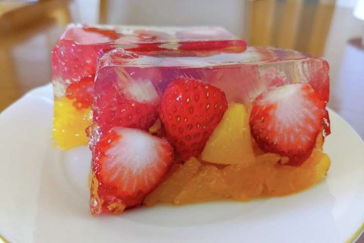 いちごとフルーツのゼリー レシピ 作り方 By Ouji クックパッド 簡単おいしいみんなのレシピが376万品