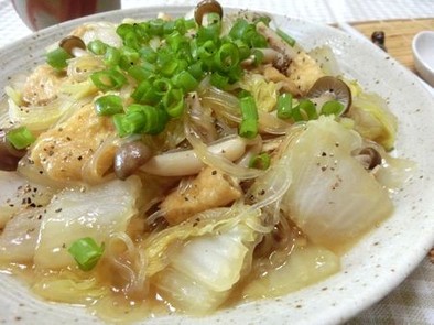 ズボラ一発☆　白菜と油揚げと春雨の中華煮の写真