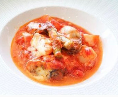 牡蠣のトマトパッツァの写真