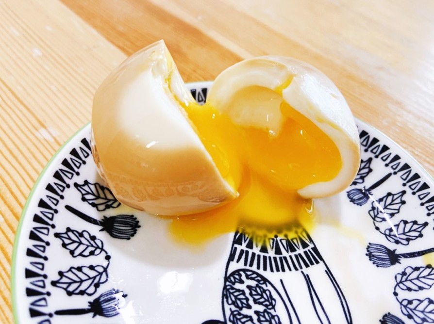 簡単　味付け半熟卵の画像