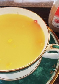 カップスープを美味しくするのはハチミツ