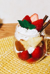簡単かわいい♡苺のグラスショートケーキ♡
