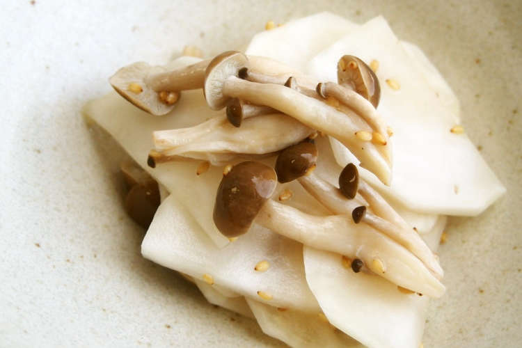 カブ しめじの酢の物 しめじ香る レシピ 作り方 By 京たまご クックパッド 簡単おいしいみんなのレシピが364万品