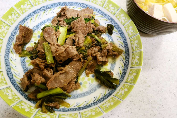 牛肉と緑黄色野菜炒め キャベツの味噌汁 レシピ 作り方 By Akicara クックパッド 簡単おいしいみんなのレシピが353万品