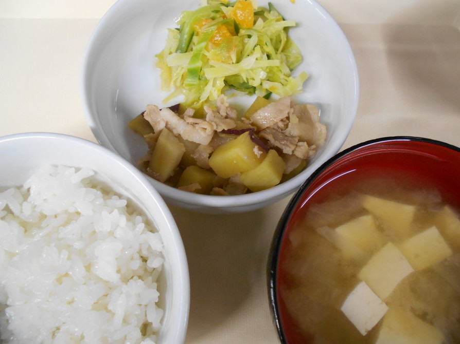 さつま芋と豚肉の煮物　～給食レシピ～の画像