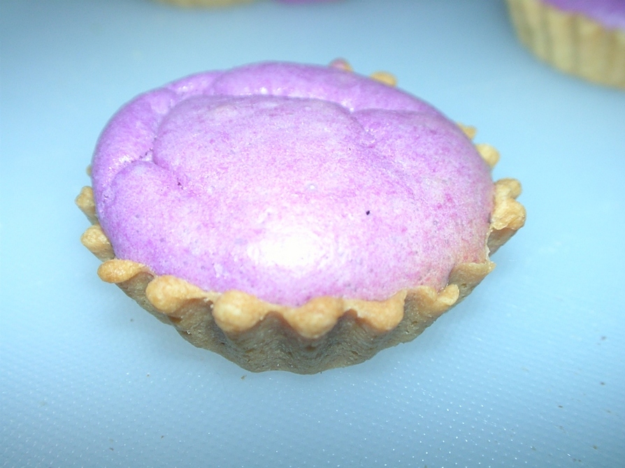 秋の紫芋クリーム・スフレ・タルトの画像