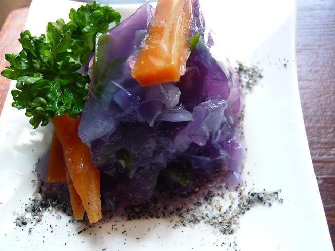 紫キャベツといろいろ野菜の寒天寄せの画像