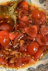 刻みトマトとバルサミコ酢のドレッシング