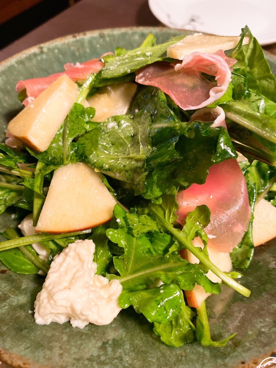 簡単ルッコラサラダのレシピ