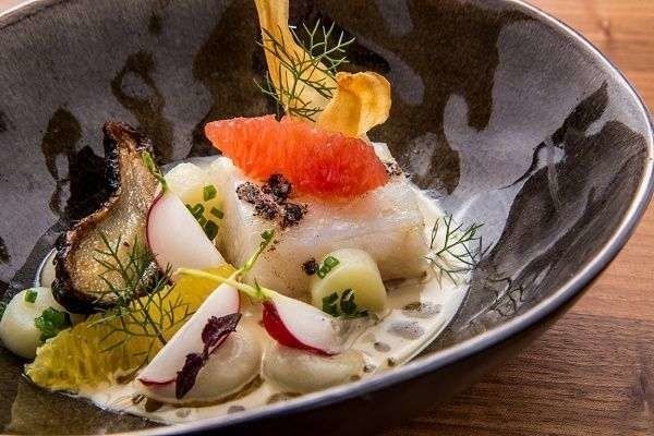 鱈のコンフィチュールと菊芋の画像