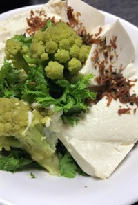 春野菜と豆腐のちりめん山椒サラダ