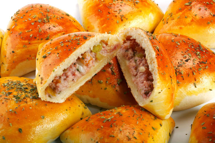 ブラジルのパンのエスフィーハ レシピ 作り方 By Idelicook クックパッド 簡単おいしいみんなのレシピが363万品