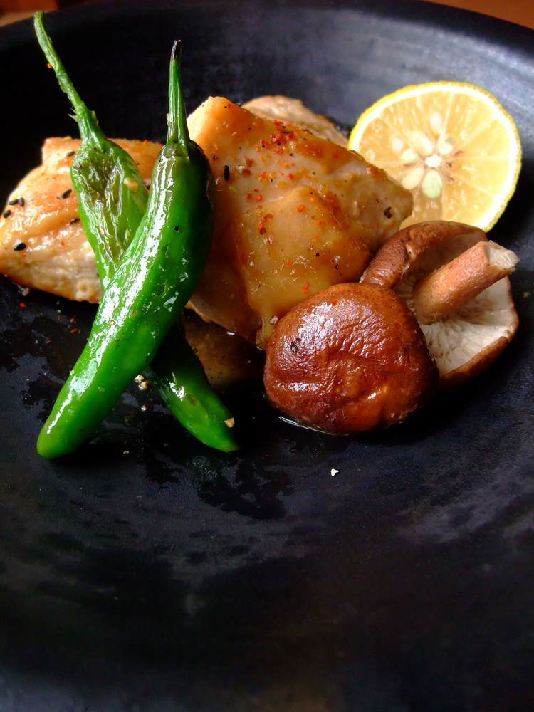 【旨】季節野菜と胸肉の味噌マヨ焼き　の画像