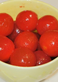 マグカップdeミニトマト湯剥き