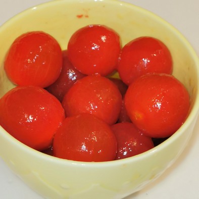 マグカップdeミニトマト湯剥きの写真