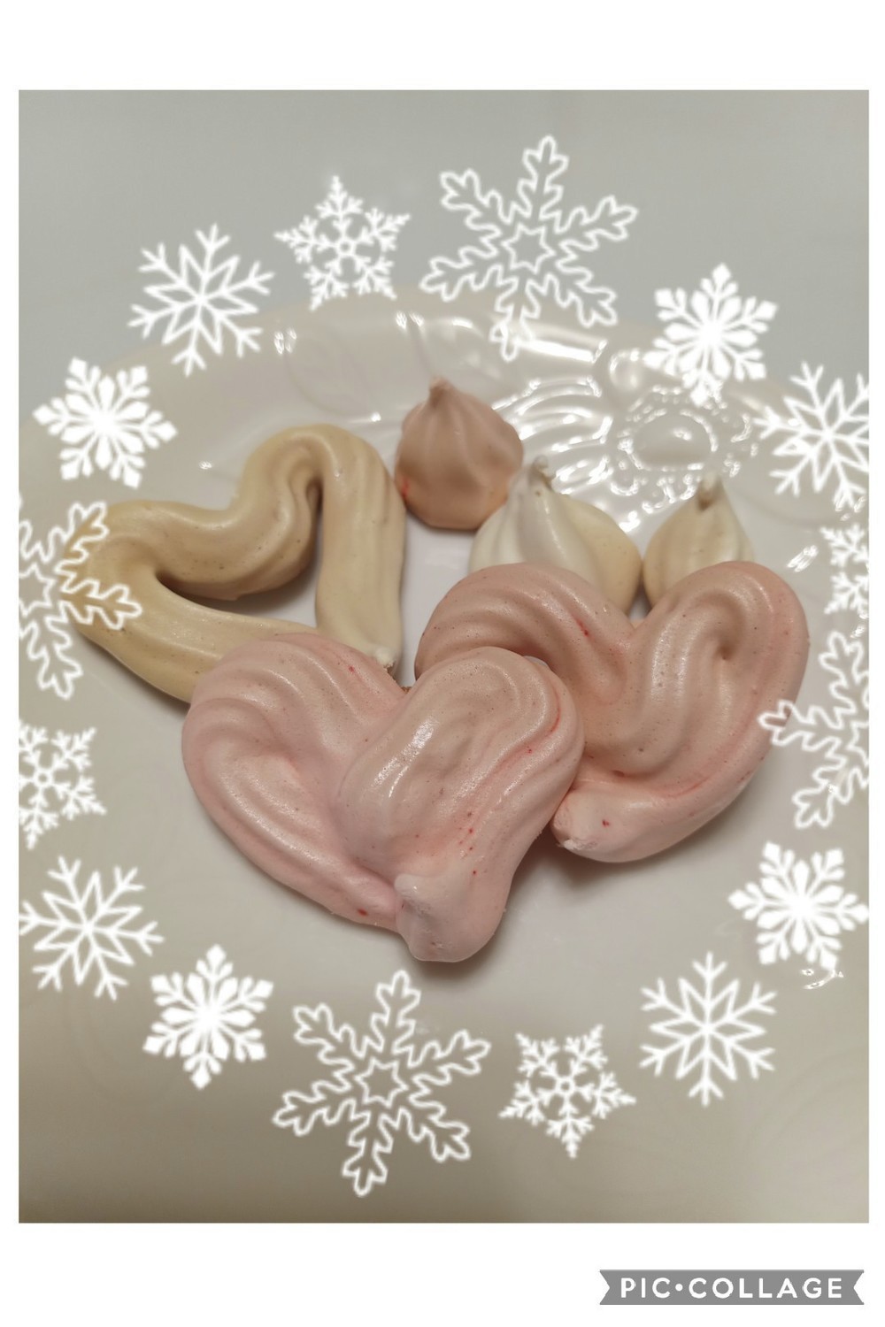 食紅で かわいいメレンゲクッキー レシピ 作り方 By Sh Kitchen クックパッド 簡単おいしいみんなのレシピが374万品