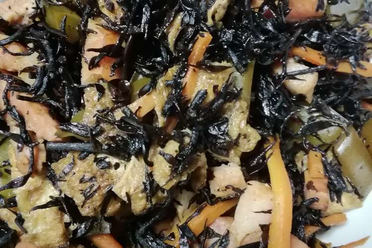 ひじきと茎ワカメのベーコン炒め煮 レシピ 作り方 By クック7fnn0f クックパッド 簡単おいしいみんなのレシピが365万品