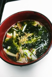 韓国のりとカニかまの中華風スープ