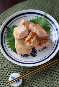 鶏ムネ肉☆味噌ケチャップマリネ