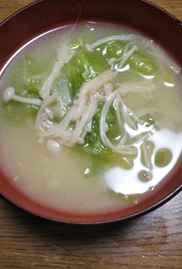 春キャベツとえのきの味噌汁(^^)
