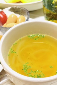 シンプル玉ねぎのスープ・コンソメスープ