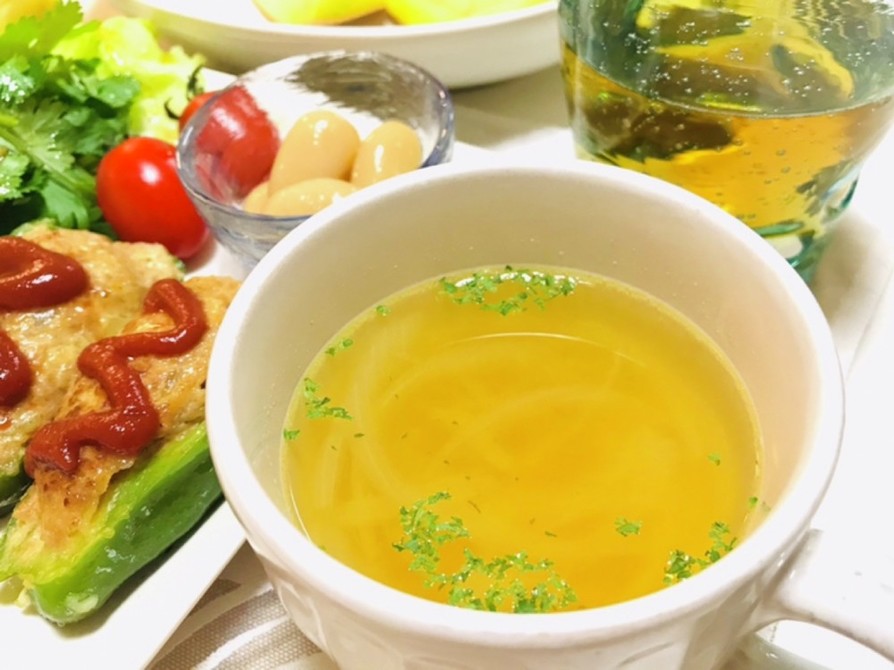 シンプル玉ねぎのスープ・コンソメスープの画像