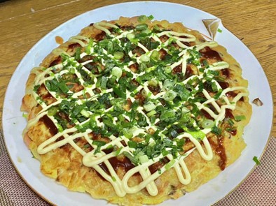 魚肉ソーセージで白菜と椎茸のお好み焼きの写真