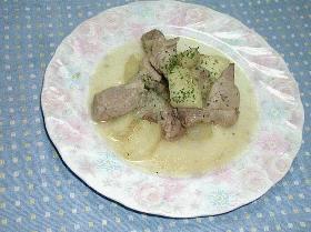 豚肉と林檎のワイン煮込み
