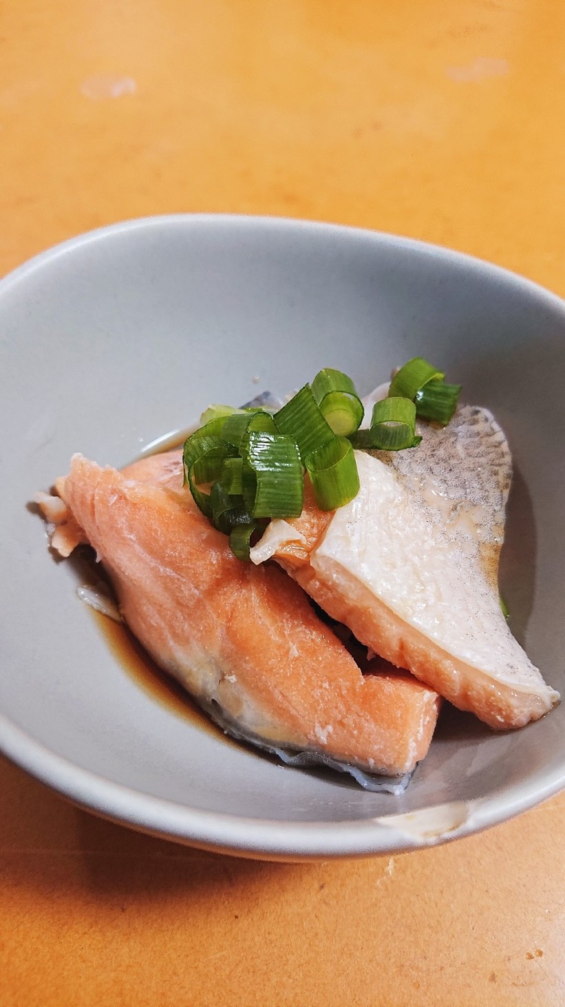 小鉢に☆鮭のネギポン酢の画像