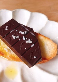 スペイン伝統☆塩チョコ＆オイルのトースト