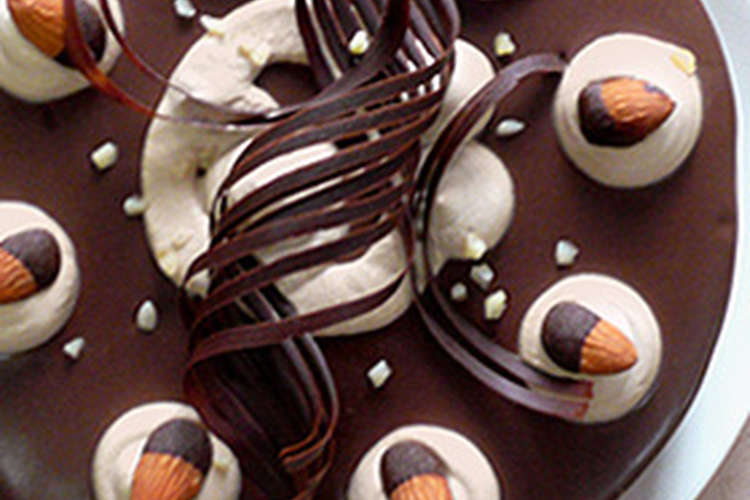 デコレーションケーキ チョコレートケーキ レシピ 作り方 By コトたま クックパッド 簡単おいしいみんなのレシピが373万品