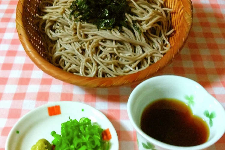 ざる蕎麦 そばつゆ 簡単 レンジで時短 レシピ 作り方 By Kbbキッチン クックパッド 簡単おいしいみんなのレシピが352万品