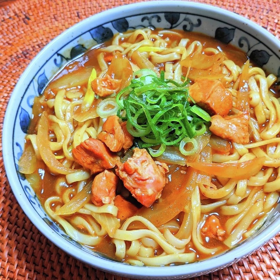 焼き鳥缶でカレーうどん by 春菜食堂ϋ♡ 【クックパッド】 簡単おいしいみんなのレシピが396万品
