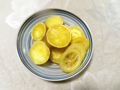 クックフォーミーで薩摩芋のレモン煮の写真
