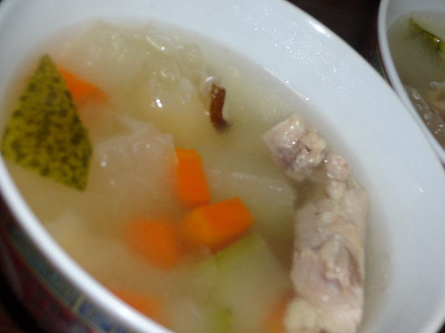 冬瓜と鶏のスープの画像
