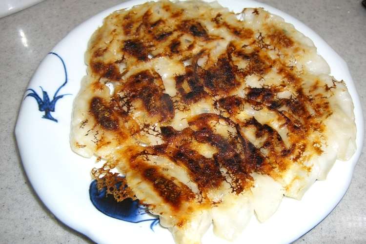 簡単 羽つきぎょうざの焼き方 レシピ 作り方 By みことんとん クックパッド 簡単おいしいみんなのレシピが356万品