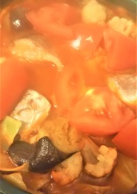鯖水煮缶＆トマト缶使用　鯖トマ煮込み