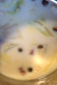 鶏肉のシチュー風スープ