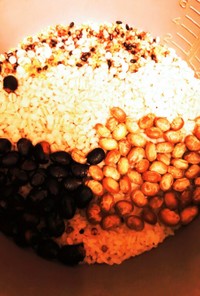 アミノ酸スコア満点　ほっこり豆飯　雑穀入