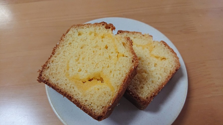 レモンカードパウンドケーキの画像