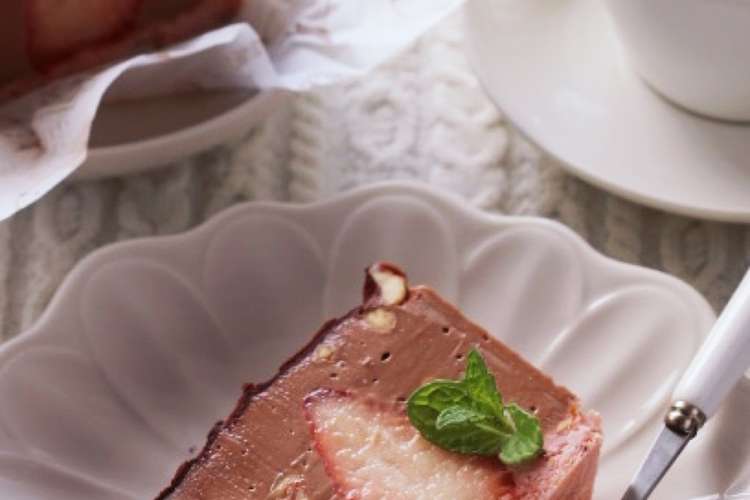 焼かないケーキ 生チョコチーズケーキ レシピ 作り方 By Maron クックパッド 簡単おいしいみんなのレシピが358万品
