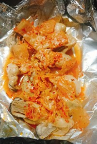簡単☆牡蠣とキムチのチーズホイル焼き