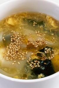ワンタン風中華スープ