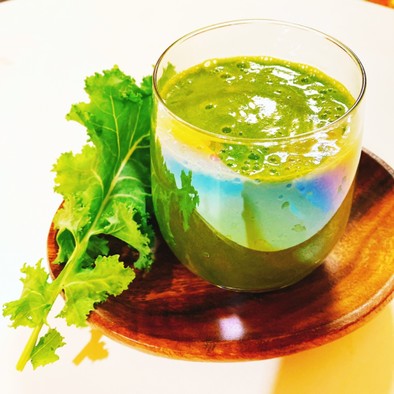 ケールスムージー【健康野菜ジュース】の写真