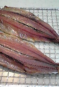 太陽の恵みっ！ビビ美味秋刀魚の手作り干物