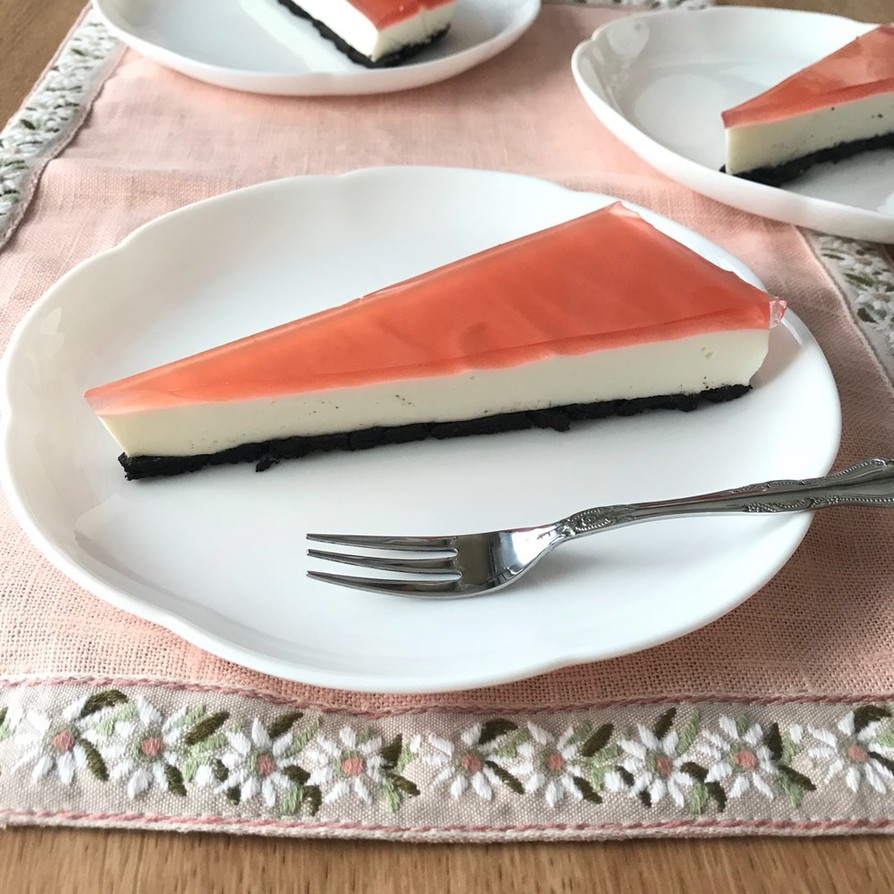 桜レアチーズケーキの画像