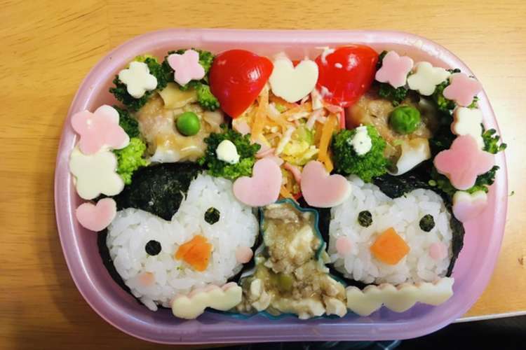 ペンギンのいちごとペンちゃんキャラ弁 レシピ 作り方 By なのちゃんmama クックパッド 簡単おいしいみんなのレシピが360万品