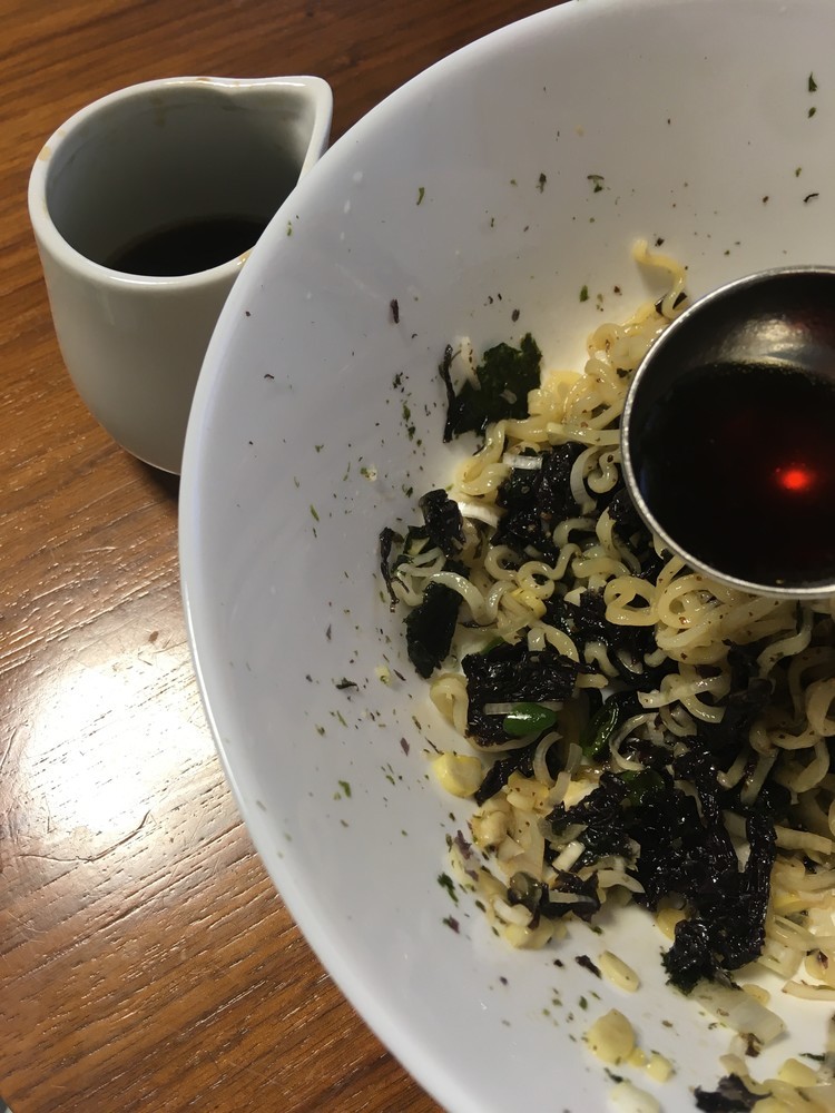 海苔ラミョン(サリ麺で混ぜそば)えごま油の画像